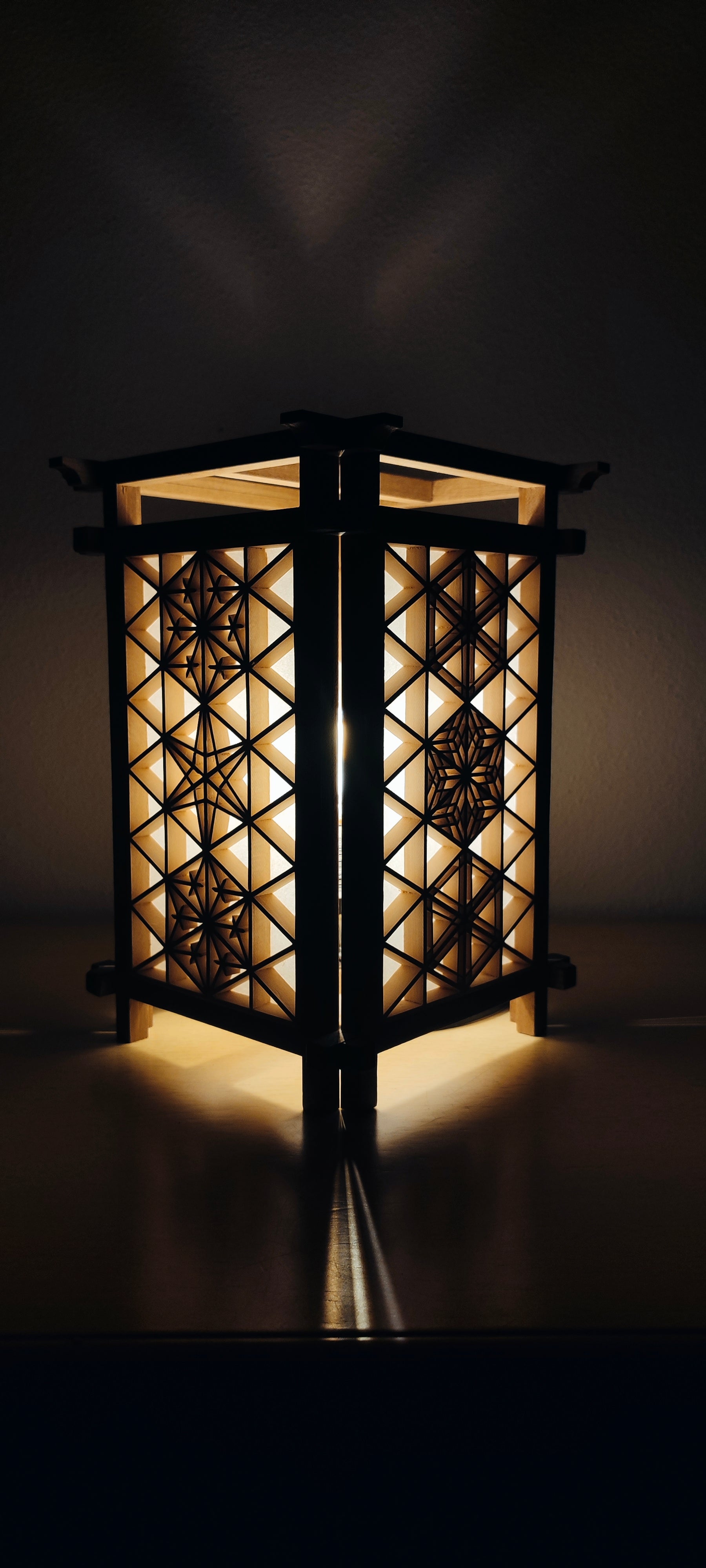 Lampada Ela